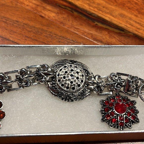 Silver Charm Bracelet with Multicolor Accents - Picture 2 of 3